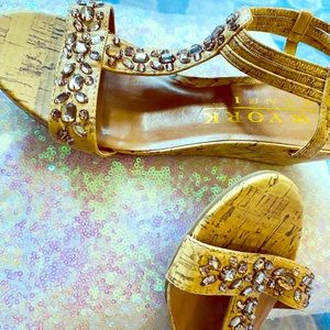 adorable tan gem sandals